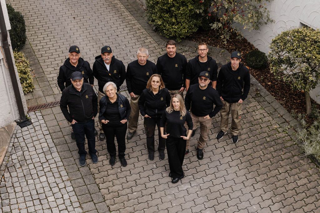 Weeger Natursteinwerk GmbH, Attelsdorf 2 in Schlüsselfeld