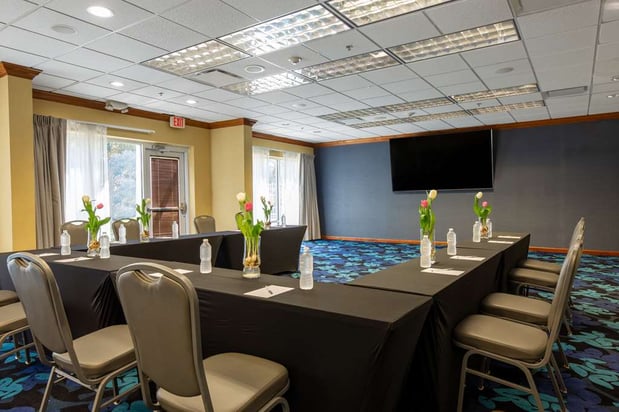 Images Hampton Inn & Suites Jacksonville Deerwood Park