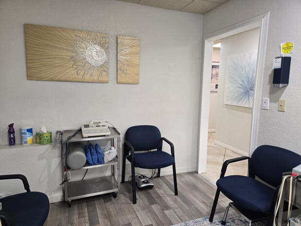 Images Spine & Sports Therapy