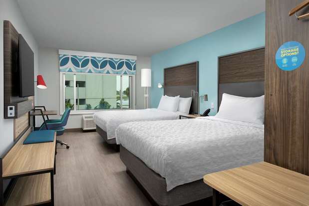 Images Tru by Hilton Miami Airport South Blue Lagoon