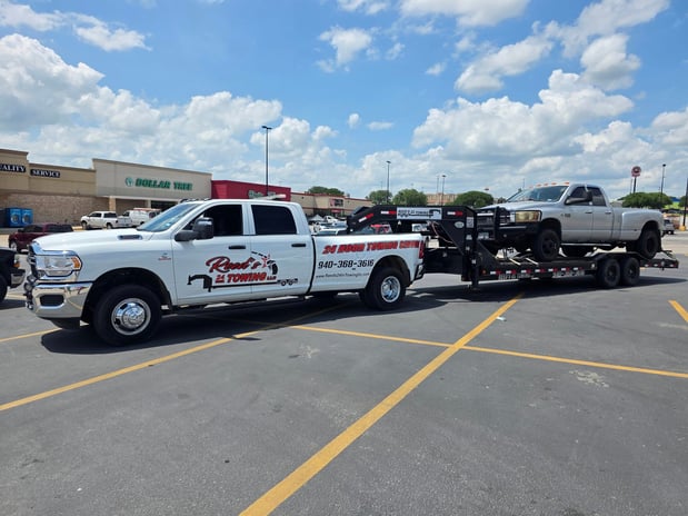 Images Reed's 24 Hr Towing