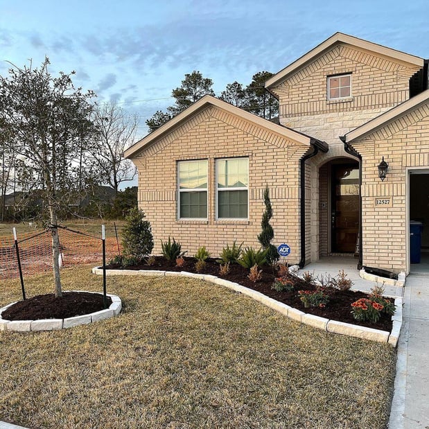 Images GQ Landscaping & Lawn Care Services