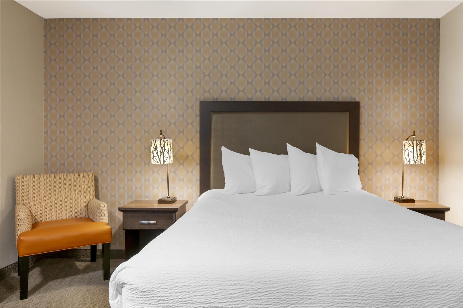 Images Best Western Plus Country Meadows Inn