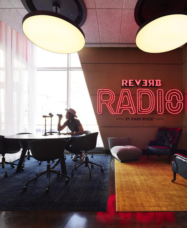 Images Reverb Downtown Atlanta