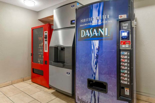 Images Best Western Plus Landing View Inn & Suites