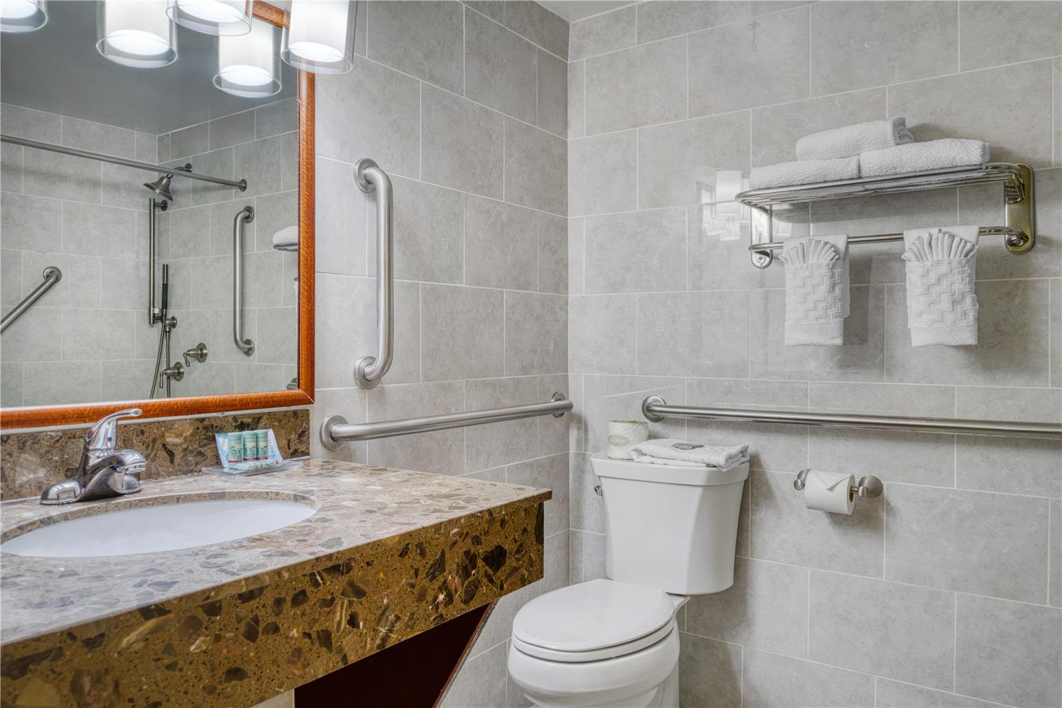 ADA Queen Bathroom