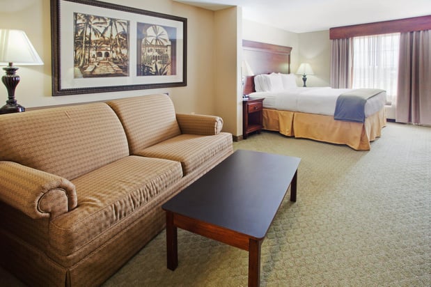 Images Holiday Inn Express Savannah Airport by IHG