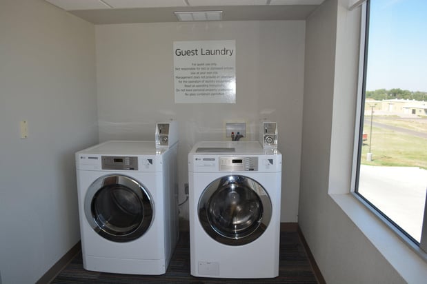 Images Holiday Inn Express & Suites Liberal by IHG