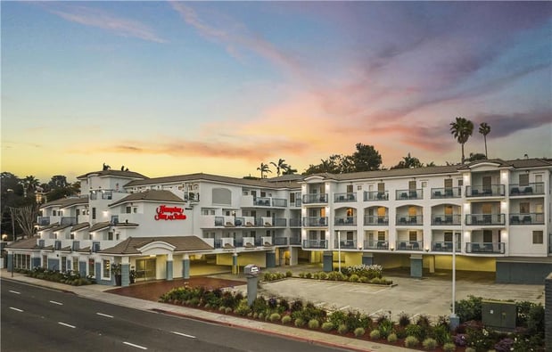 Images Hampton Inn and Suites Hermosa Beach