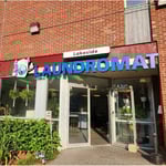 Lakeside laundry Logo