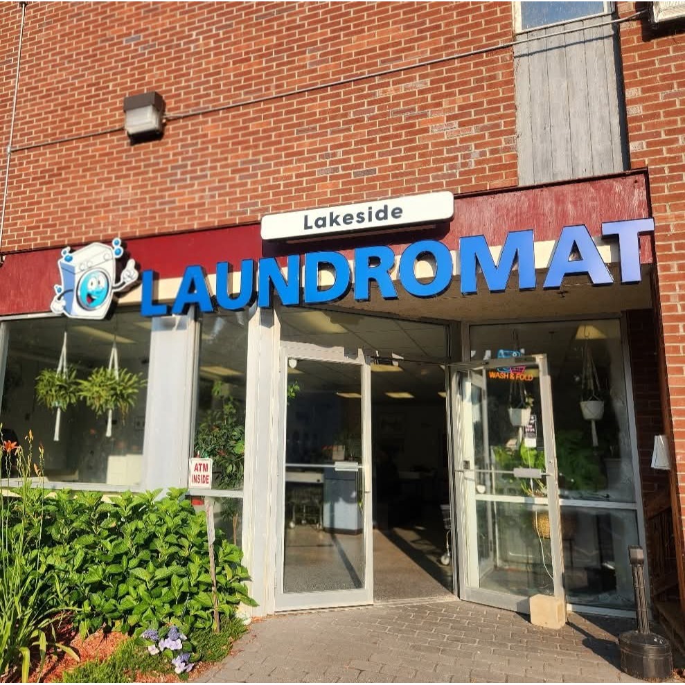 Lakeside laundry