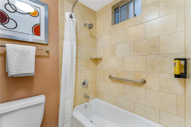 Images Best Western Plus Stovall's Inn