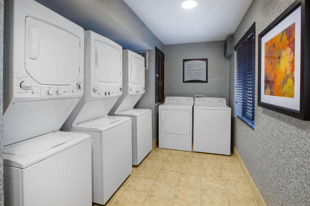 Images Staybridge Suites Louisville-East by IHG