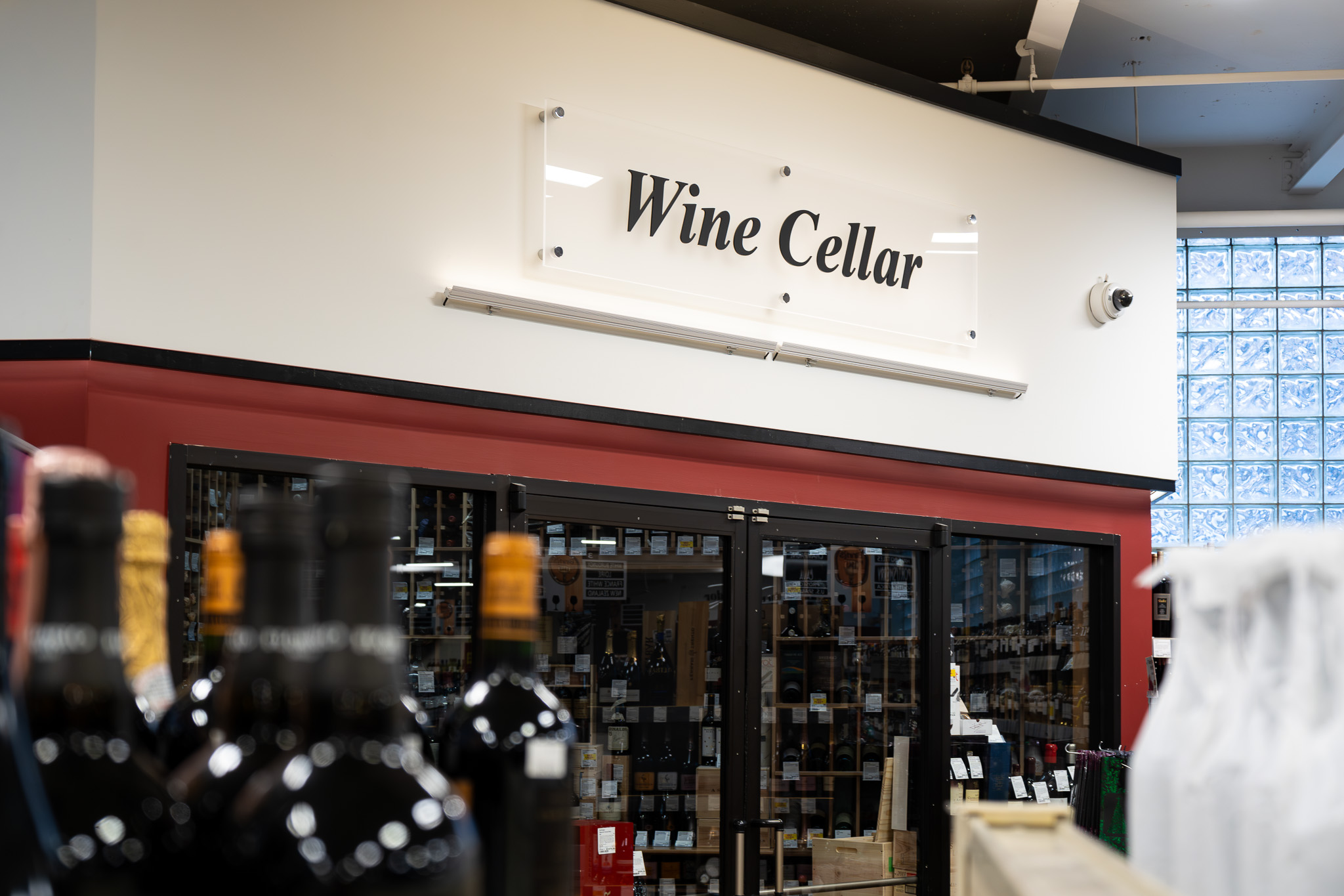 Binny's Beverage Depot - Downtown Image