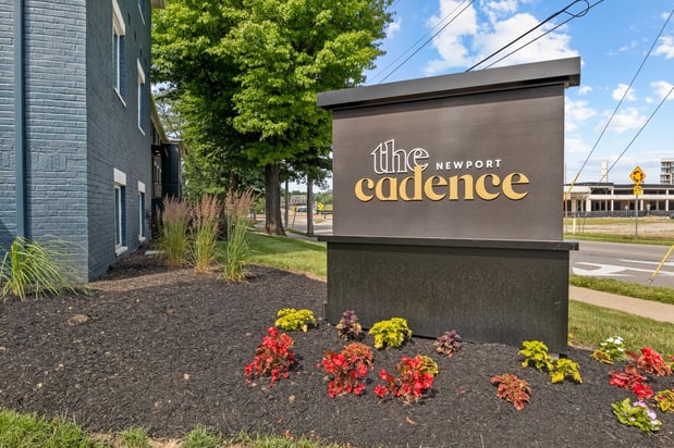 Images Cadence of Newport