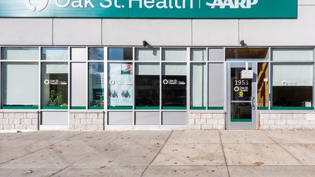 Images Oak Street Health University Ave Primary Care Clinic