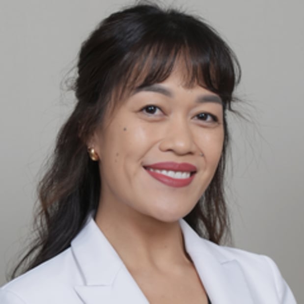 Images Edward Jones - Financial Advisor: Hanh Prost