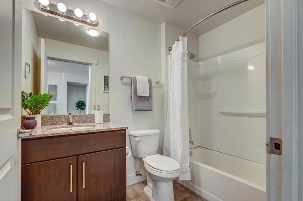 Images Eaglewood Lofts