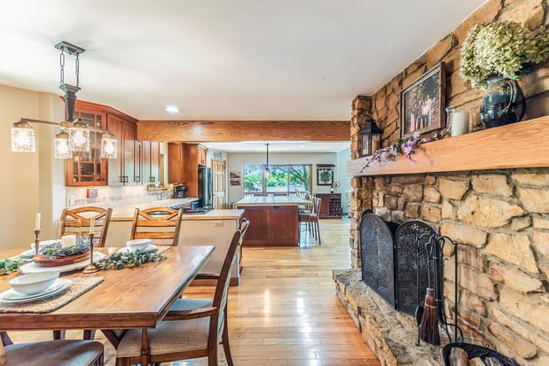 Images George Brennan - Realty Executives Main Street