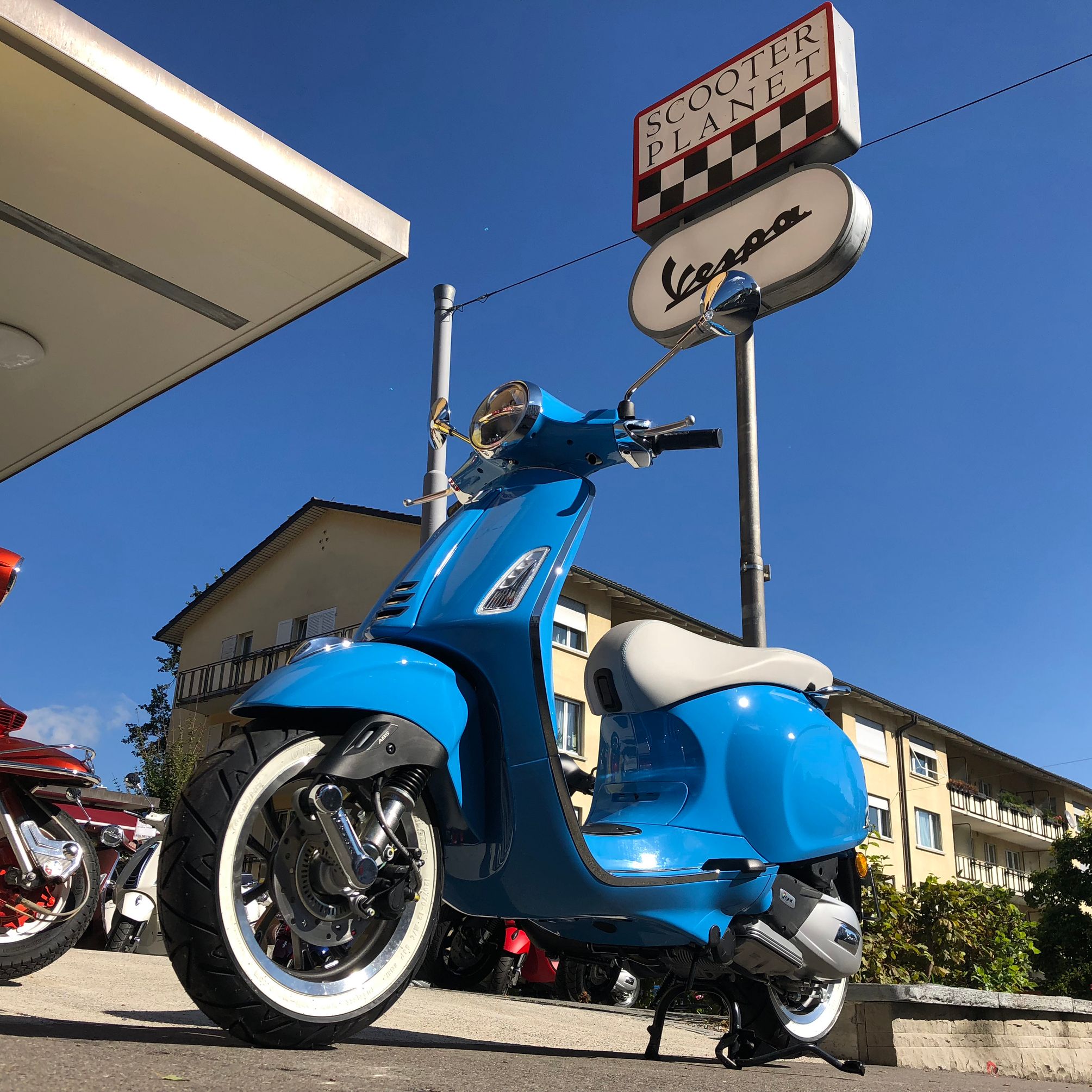 Bilder Scooter Planet