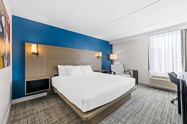 Images Best Western Plus Lower South End