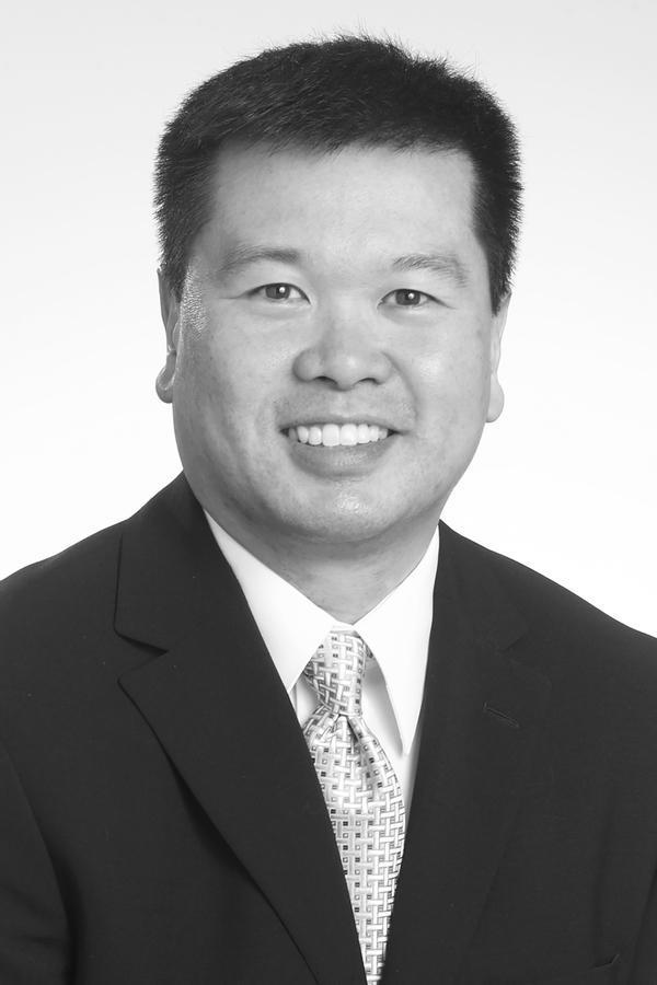 Images Edward Jones - Financial Advisor: Steve Quan, DFSA™