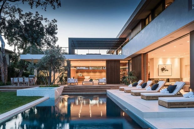 Images Barefoot Backyards LLC