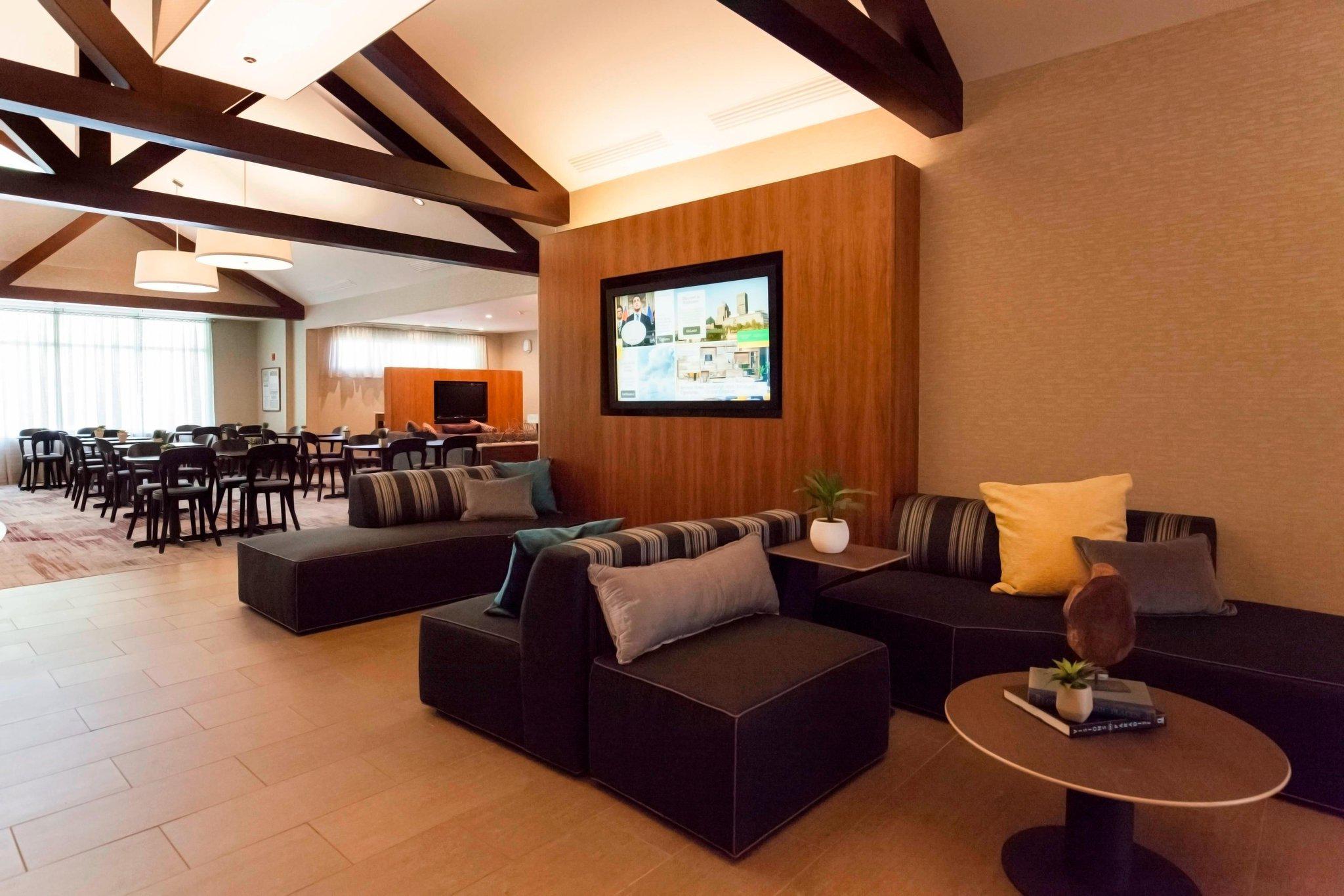 Courtyard by Marriott Rochester East/Penfield Rochester, NY www