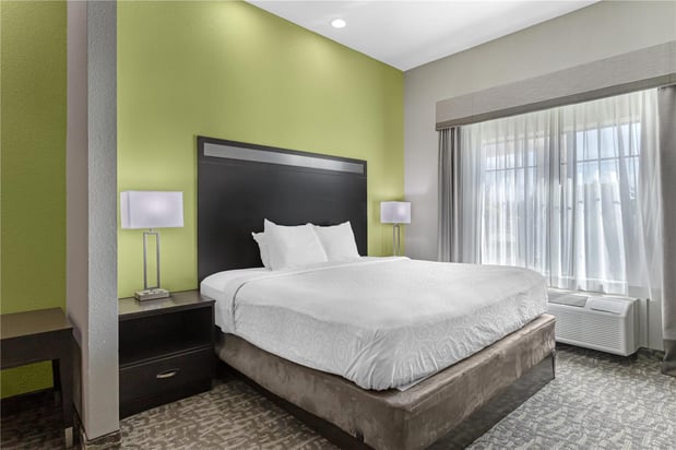 Images Best Western Plus Bay City Inn & Suites