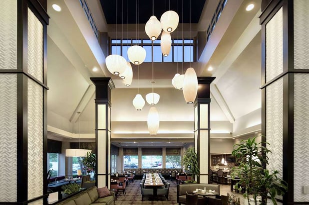 Images Hilton Garden Inn Auburn Riverwatch