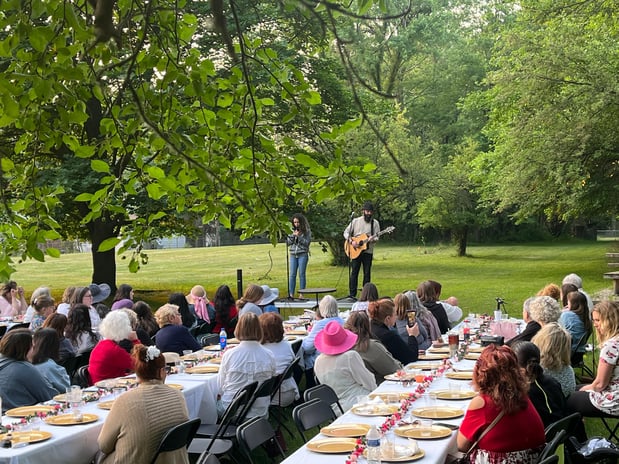 Images 2|42 Community Church | Livonia