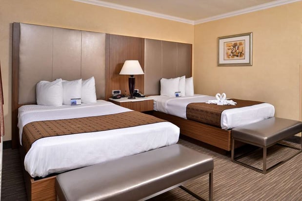 Images Best Western Hollywood Plaza Inn Hotel - Hollywood Walk of Fame LA