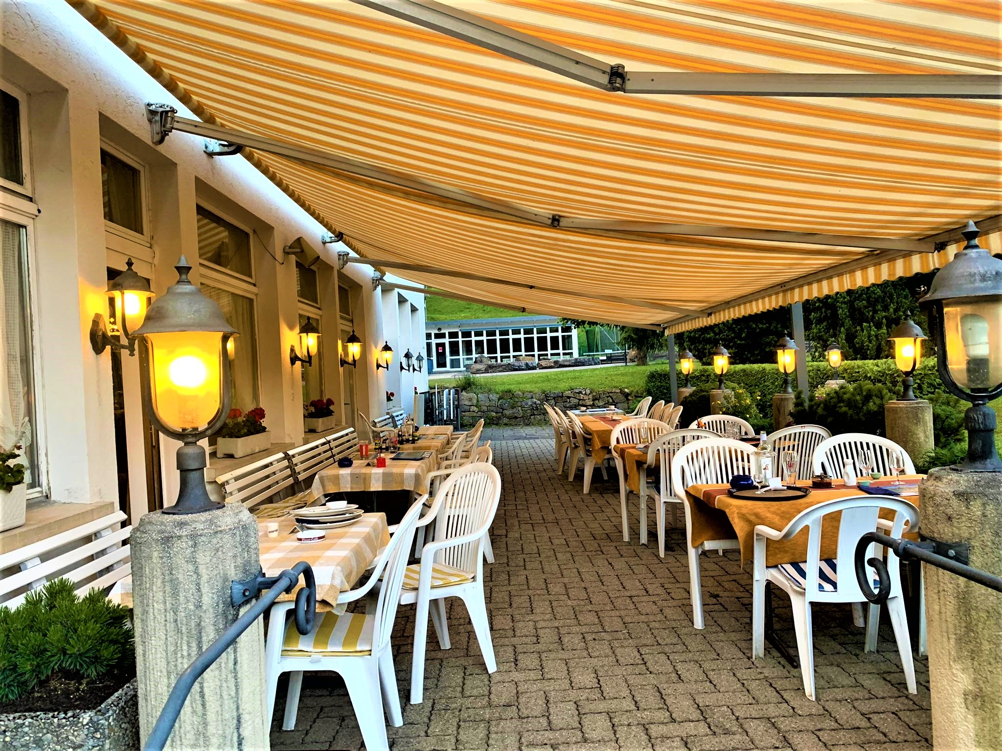 Hotel Restaurant Regina, Spirenwaldstrasse 2 in Beatenberg