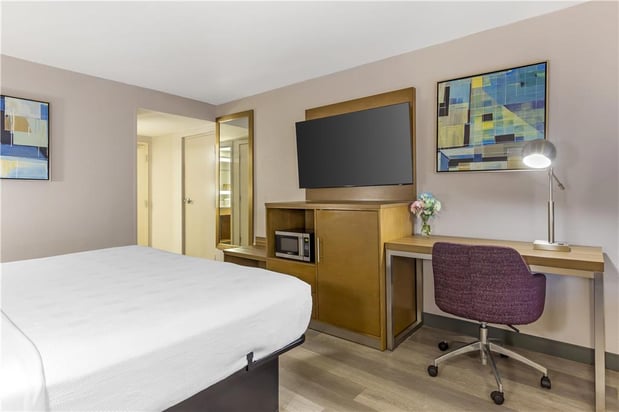 Images Best Western Plus Raleigh Crabtree Valley Hotel