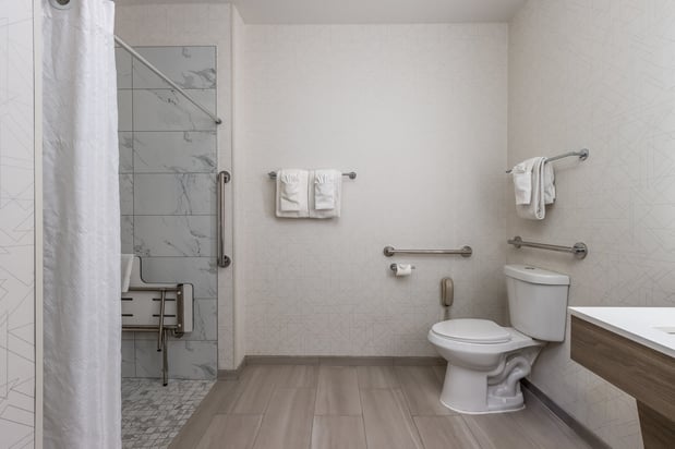 Images Holiday Inn Express & Suites Vancouver Mall/Portland Area by IHG