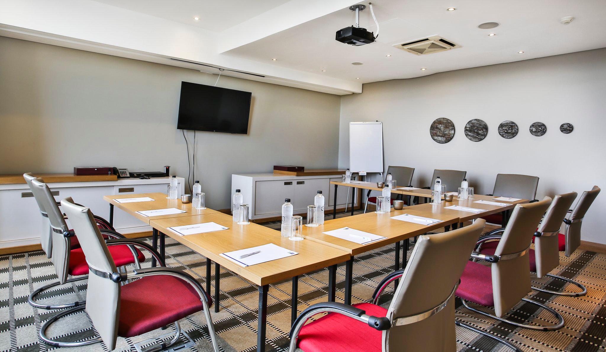 Images Holiday Inn Express Sandton - Woodmead, an IHG Hotel