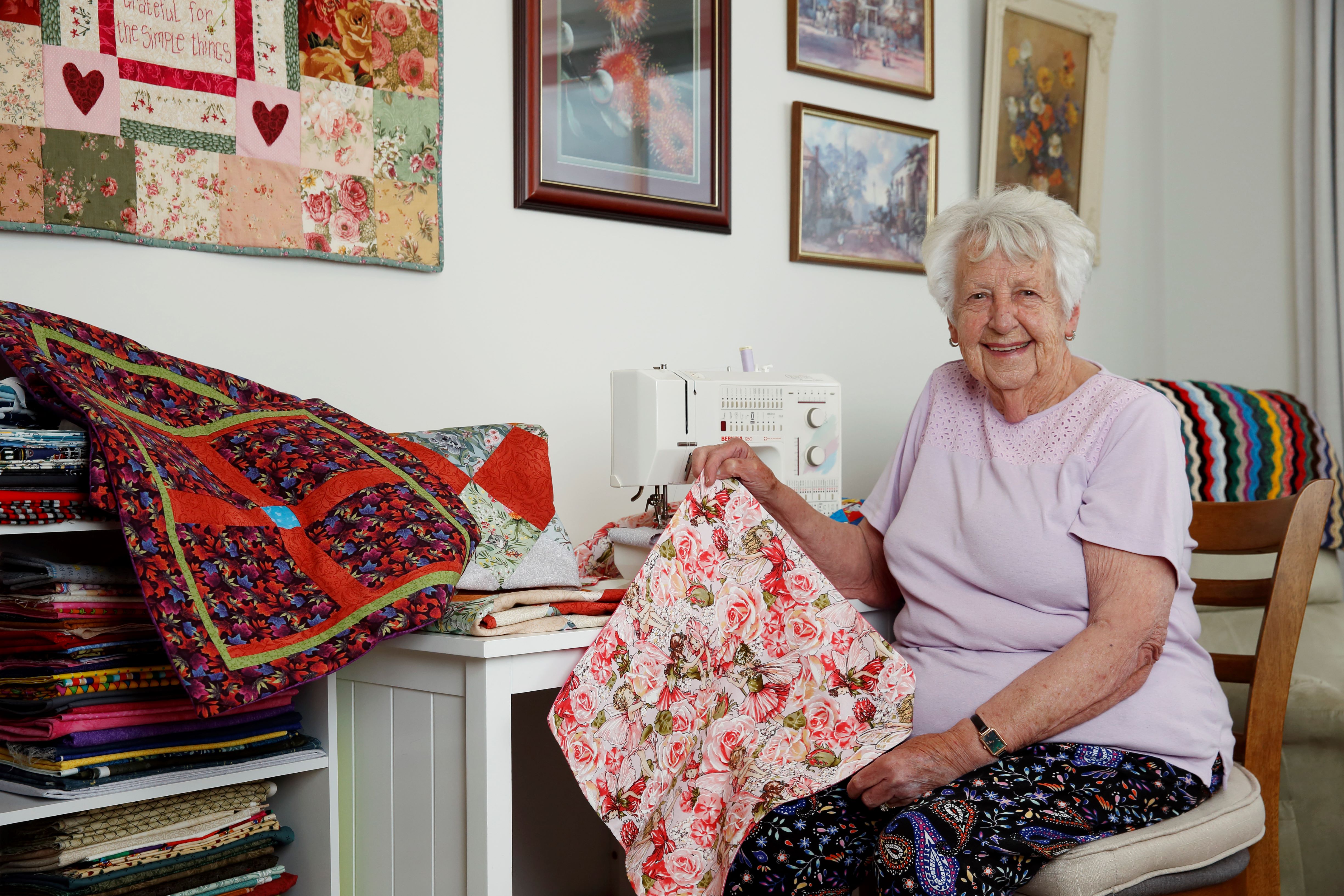 Images Uniting AgeWell Barwon Home Care