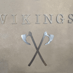 Vikings Bar Pub Logo