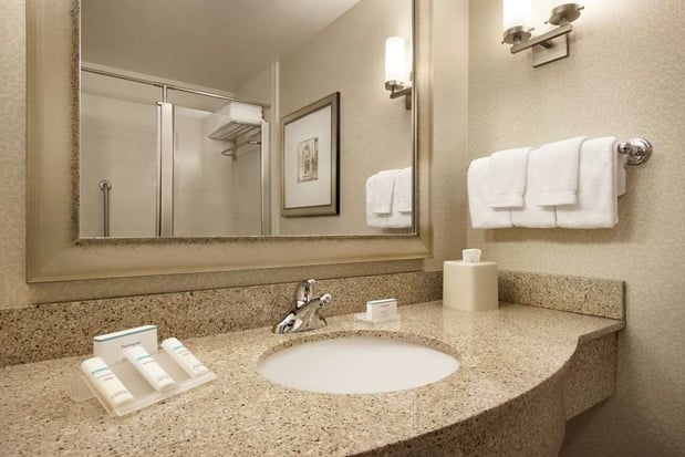 Images Hilton Garden Inn Minneapolis Downtown