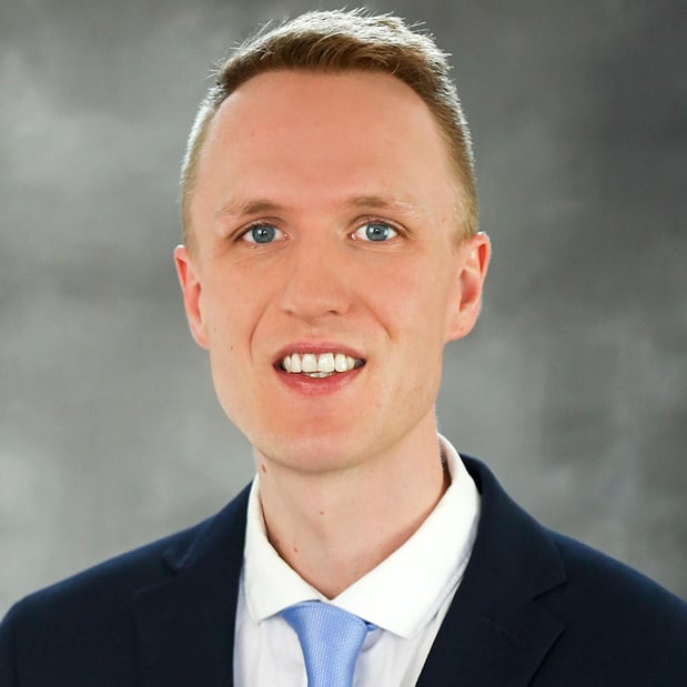 Images Edward Jones - Financial Advisor: Nathan Hanscam