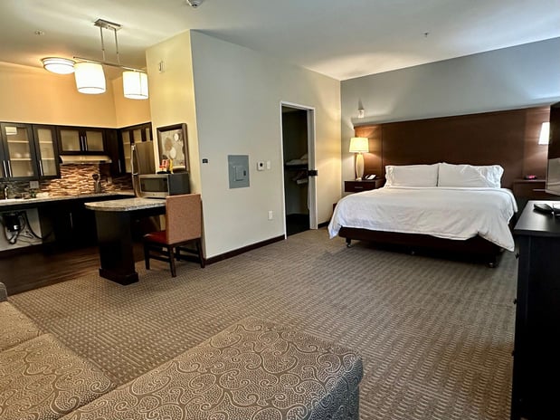 Images Staybridge Suites Carlsbad - San Diego by IHG