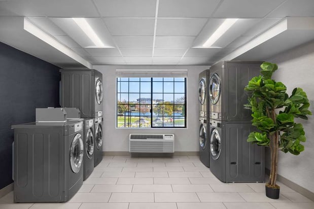 Images Homewood Suites by Hilton San Diego Airport-Liberty Station