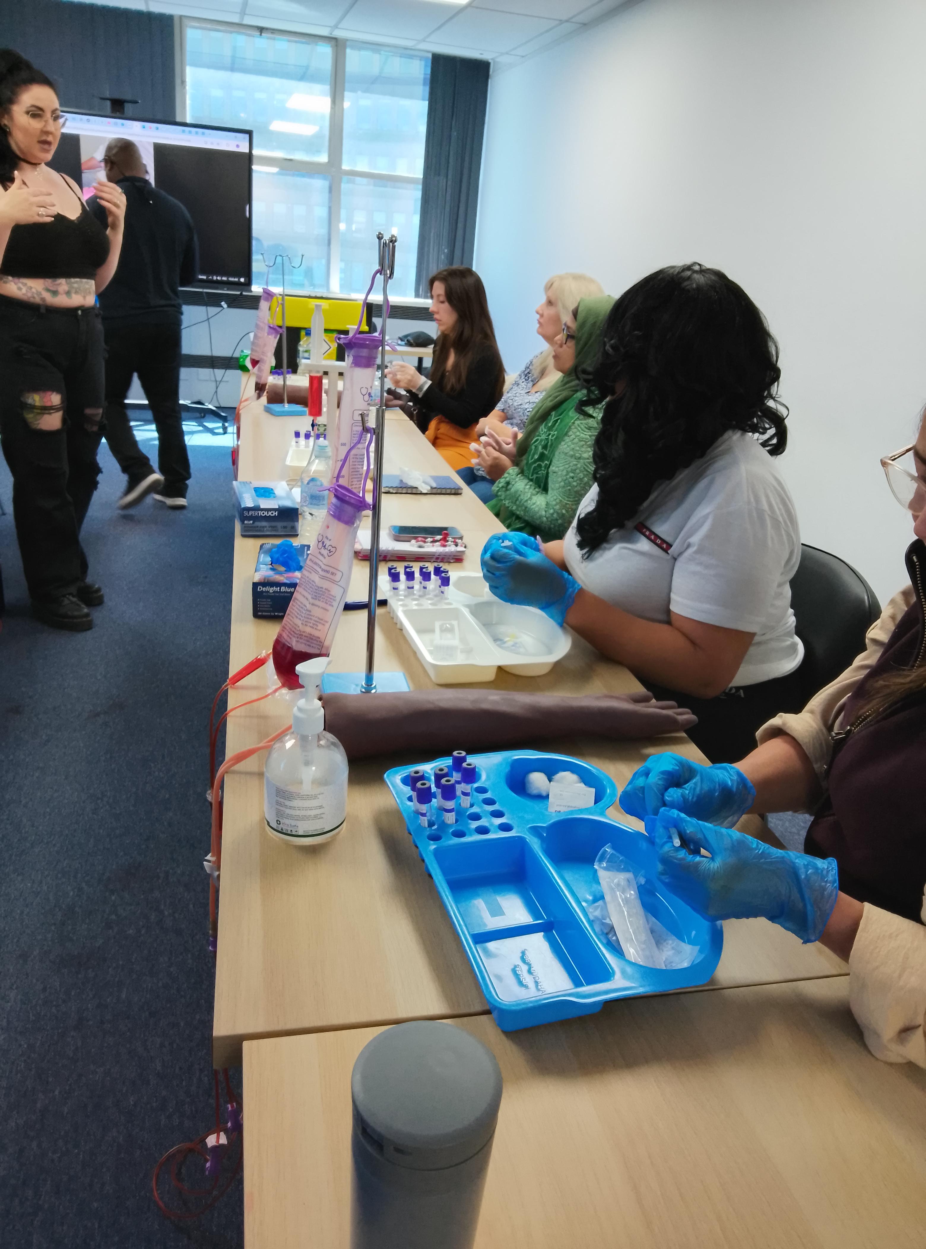 Images Phlebotomy Training Institute - London