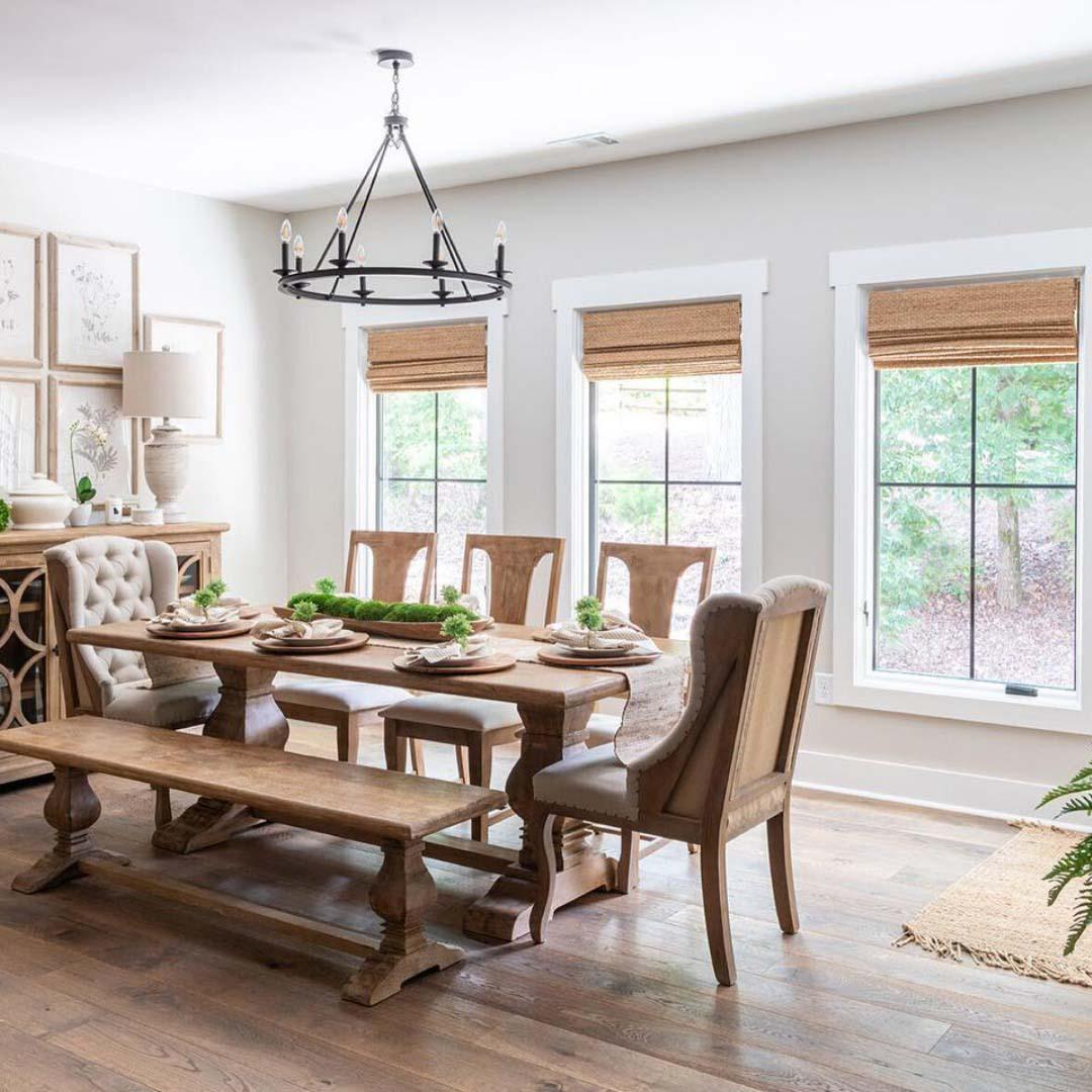 For the wooden elements displayed in this dining room design, this customer went with woven wood shades to maintain that natural look. Get this look by contacting us today to schedule your complimentary design consultation.
