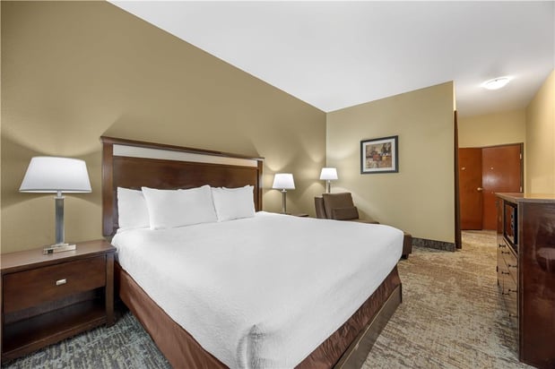 Images Best Western Plus Prairie Inn