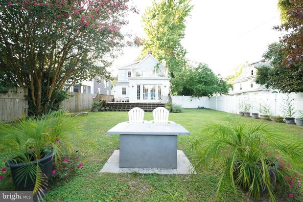 Images Coldwell Banker Chesapeake Real Estate Company