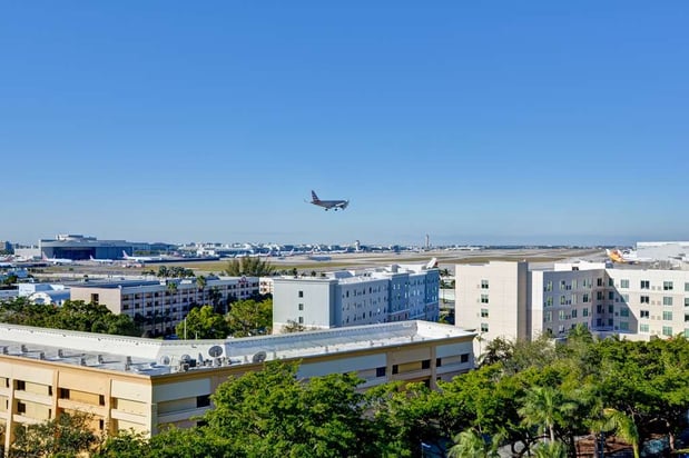 Images Embassy Suites by Hilton Miami International Airport