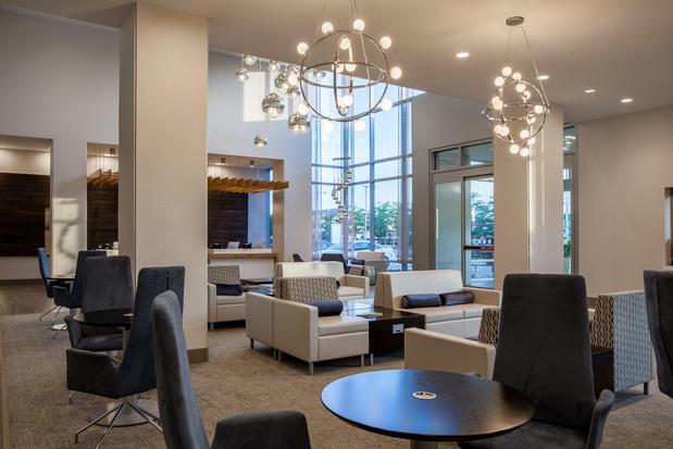 Images Holiday Inn Cleveland Clinic by IHG