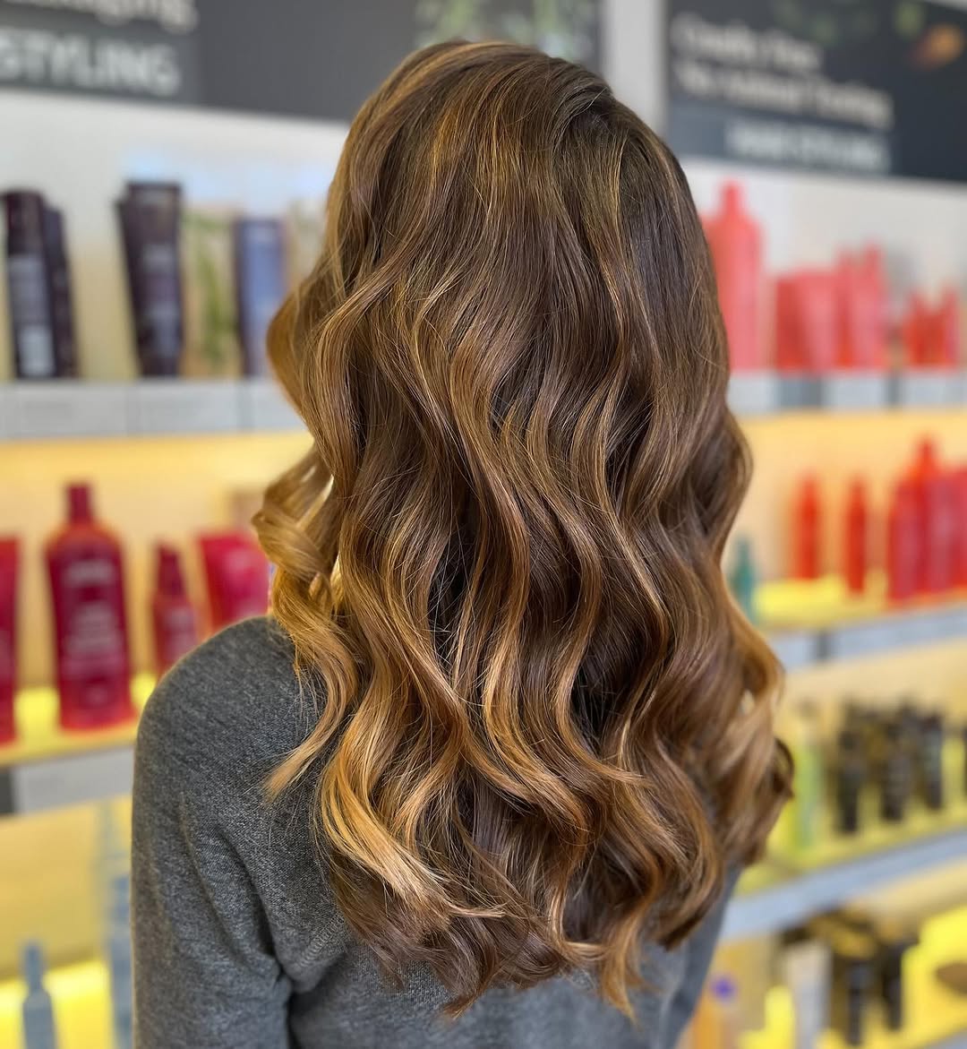 Top Hair Salon and Spa in St.Louis, MO For Balayage 
