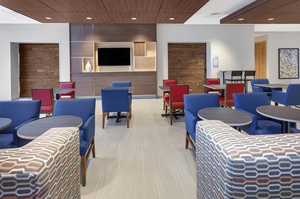Images Holiday Inn Express & Suites Hudson I-94 by IHG